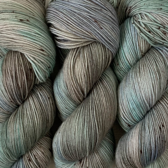 SCENIC ROUTE // Hand Dyed Yarn // Speckle Yarn