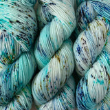SEVEN SEAS // Hand Dyed Yarn // Speckle Yarn