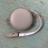 RETRACTABLE TAPE MEASURE