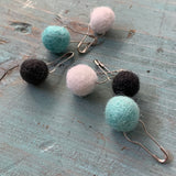 BITTY POM-POM STITCH MARKERS (Set of 6)
