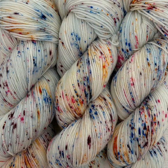 BLANKET FORT // Hand Dyed Yarn // Speckled Yarn