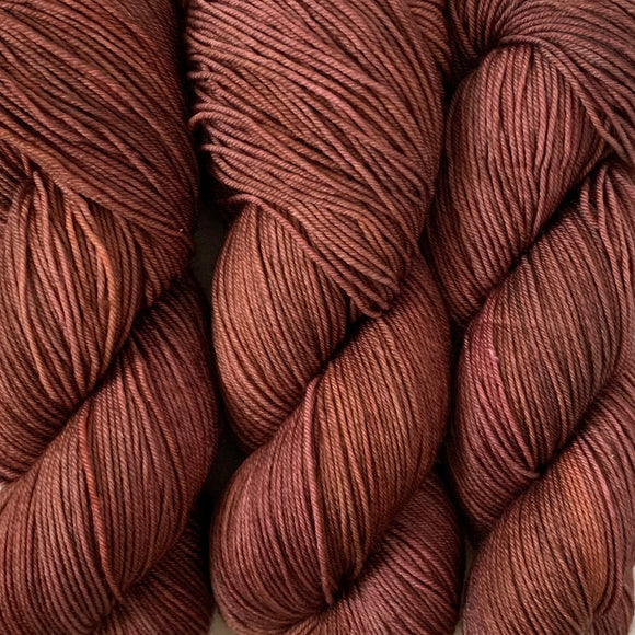 Tonal Wools Tonal / Semi-Solids – Midknit Cravings Yarn Co