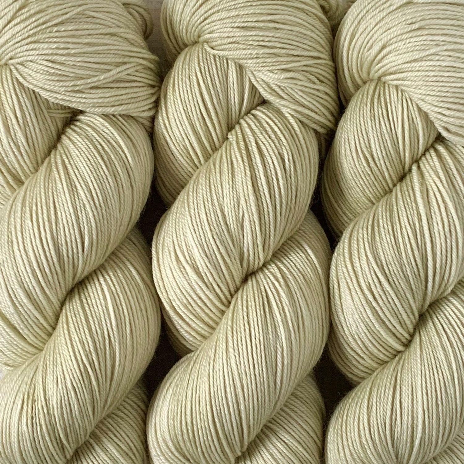 MATCHA LATTE (DISCONTINUED) // Hand Dyed Yarn // Tonal Yarn – Midknit  Cravings Yarn Co
